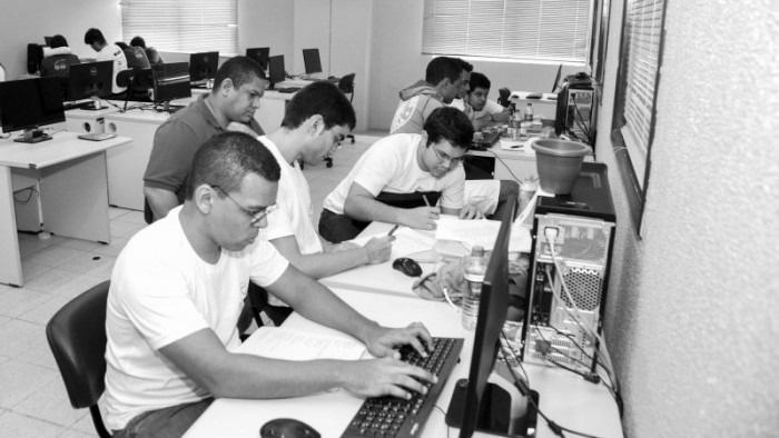 3 - Aula do curso de Análise e Desenvolvimento de Sistemas na Uniaeso Olinda